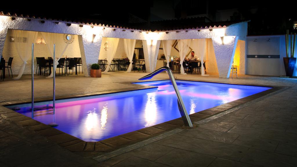 Hotel Salome カラフェル エクステリア 写真